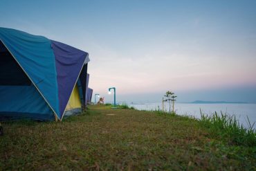 https://hilltopcamplembang.com/tempat-camping-di-lembang-bandung-murah/